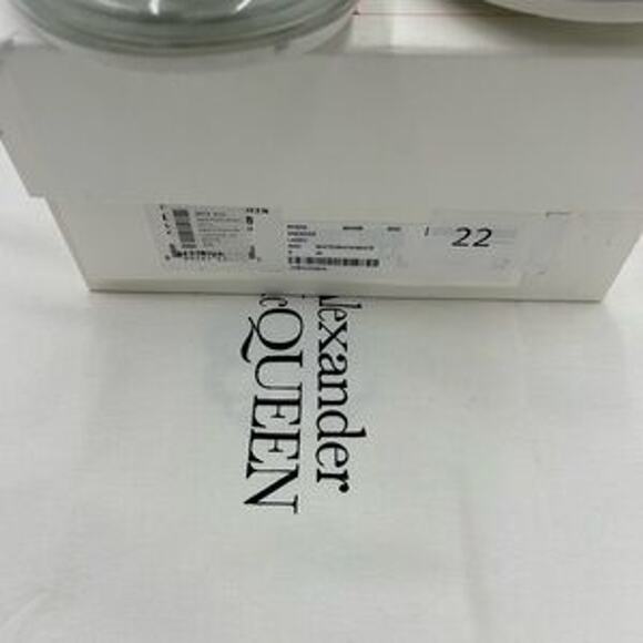 Men's Alexander, McQueen oversized clear sole sneakers size 44 made in Italy - Picture 6 of 9